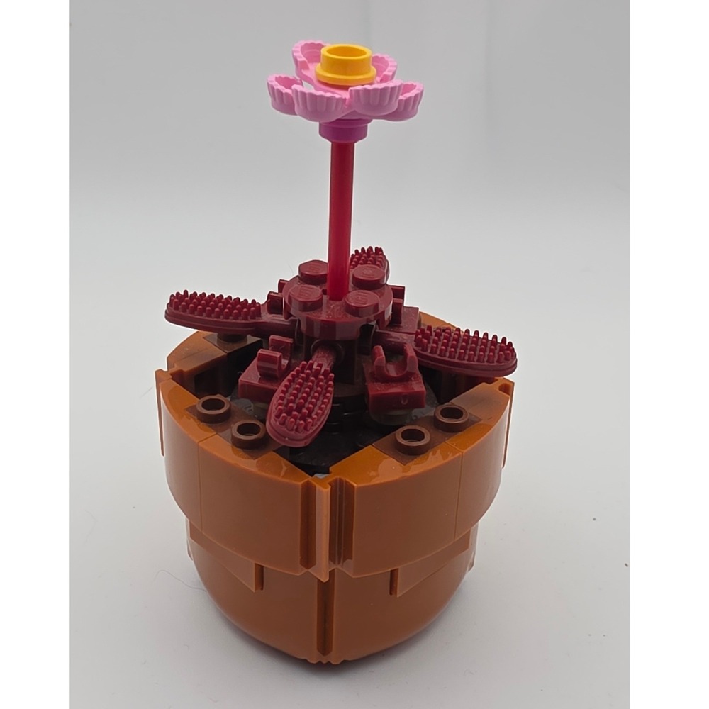 LEGO Tiny Plants Sundew Brown Red Floral Brick Build As Shown